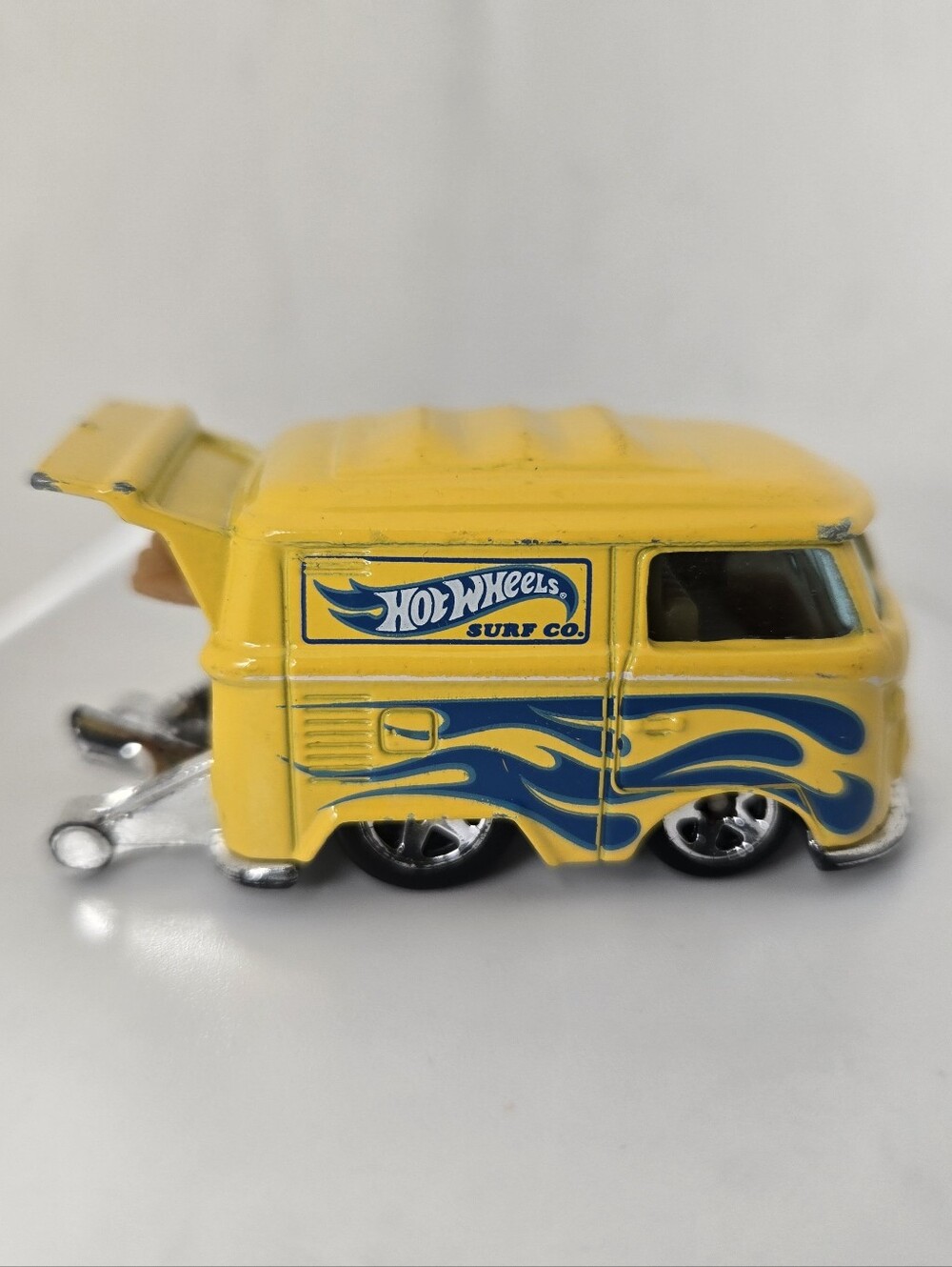 Hot Wheels Volkswagen Kool Kombi
